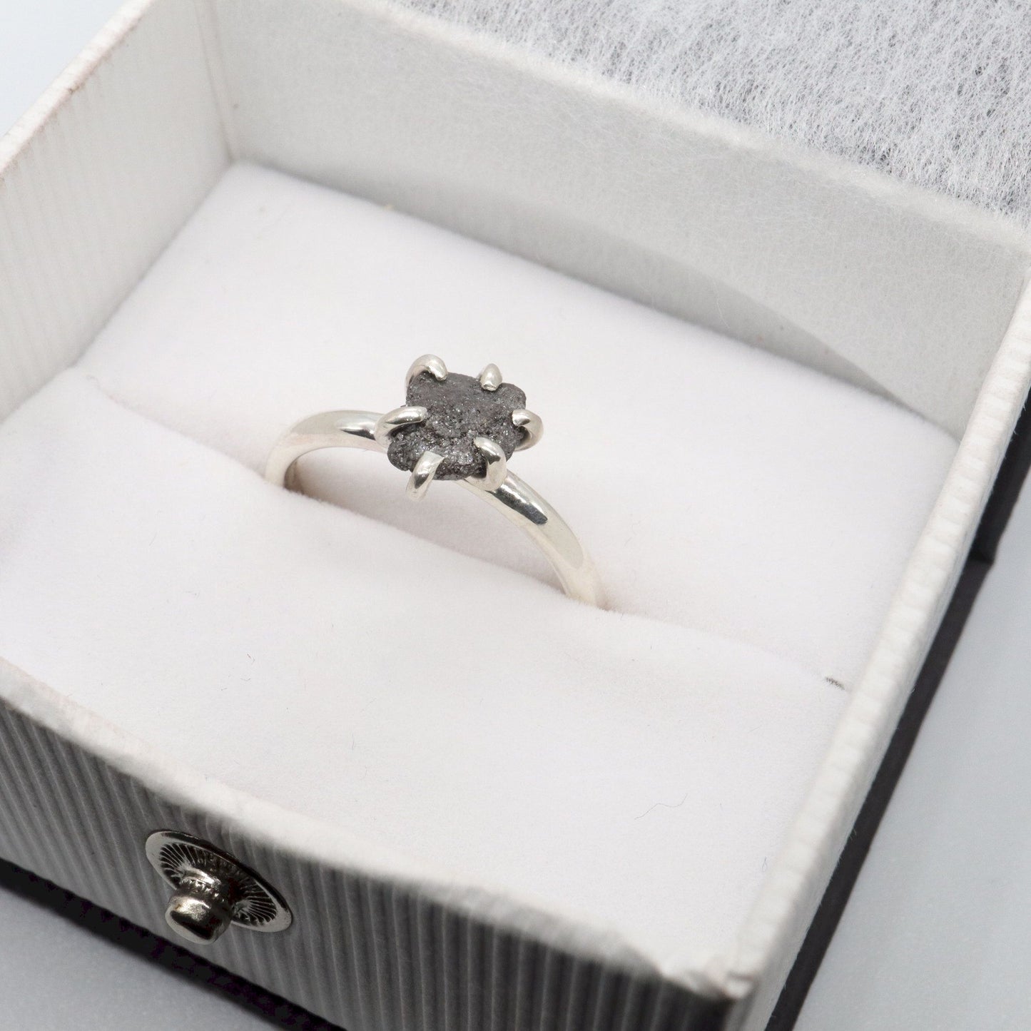 Black uncut raw diamond solitaire rustic ring, 1.14ct. (HE27)