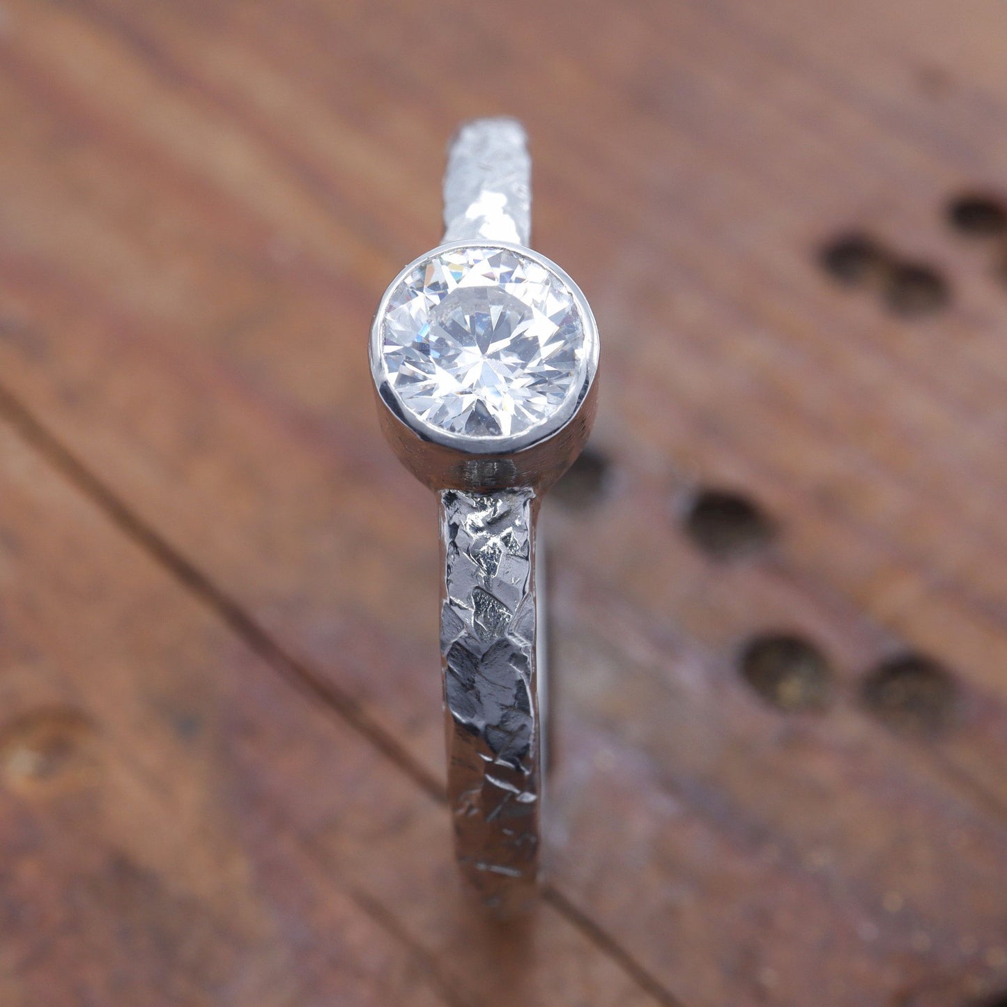 Solitaire 0.33ct diamond 18ct white gold Fire design ring