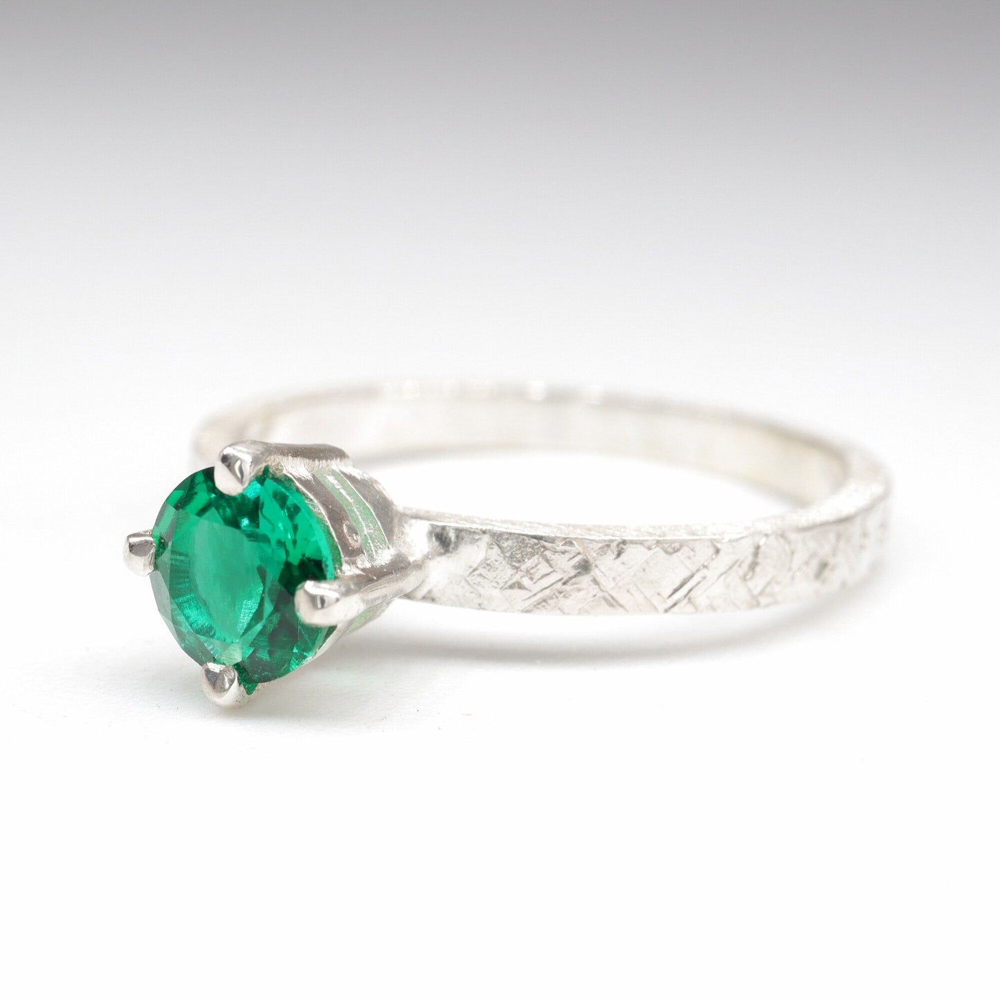 Emerald solitaire gold Kendal design ring