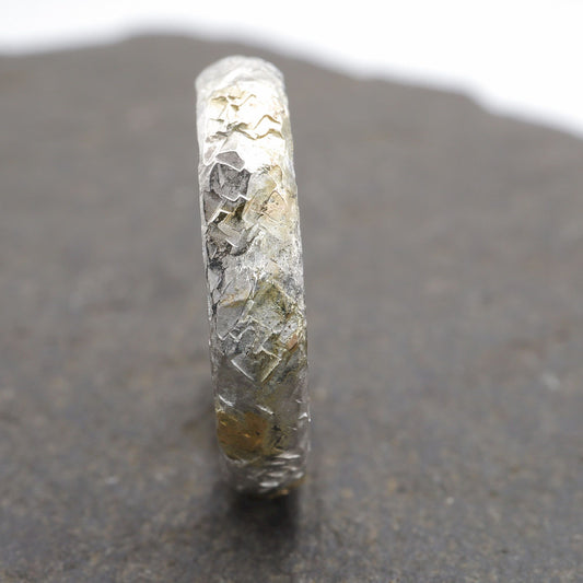 Silver and gold hammered 4mm wedding ring, Sunrise design.