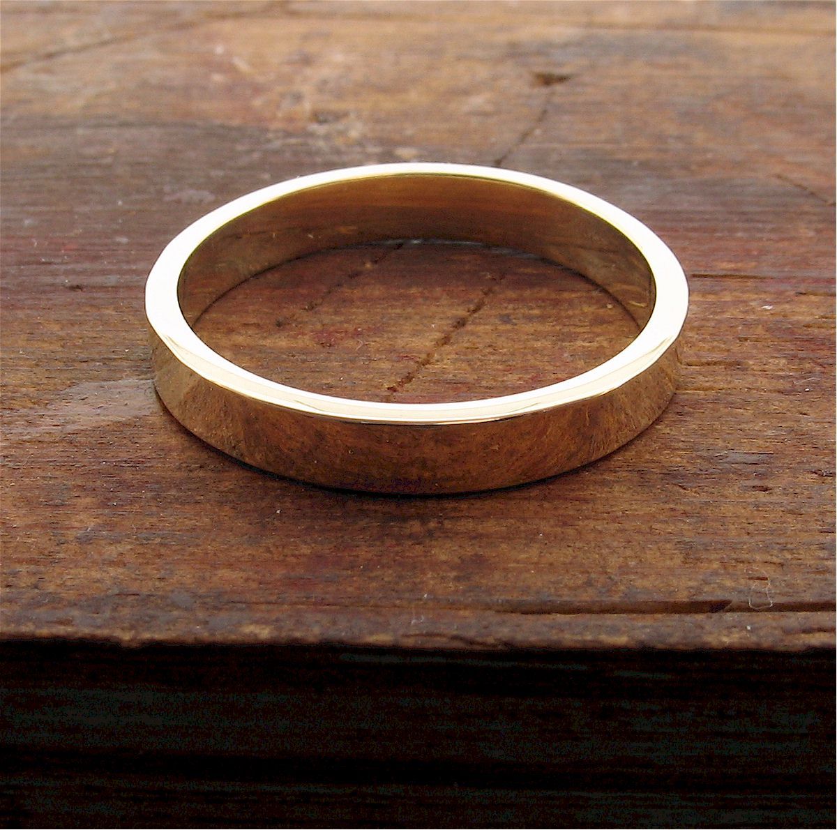 Gold thin wedding ring, Water Ripples design - Cumbrian Designs