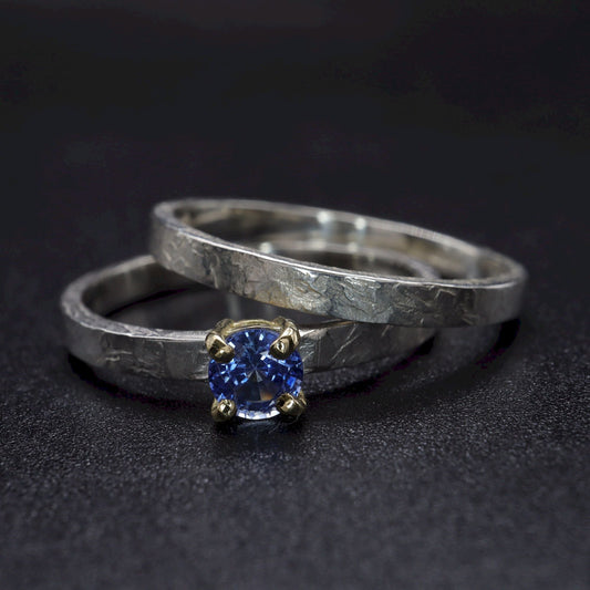 Sapphire gold wedding set, Windermere design in 2mm bands
