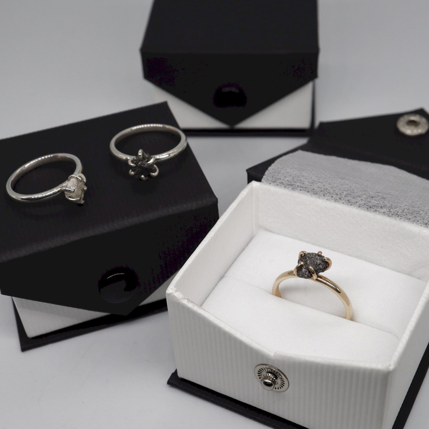 Uncut raw white diamond solitaire ring, 0.86ct. (JK14)