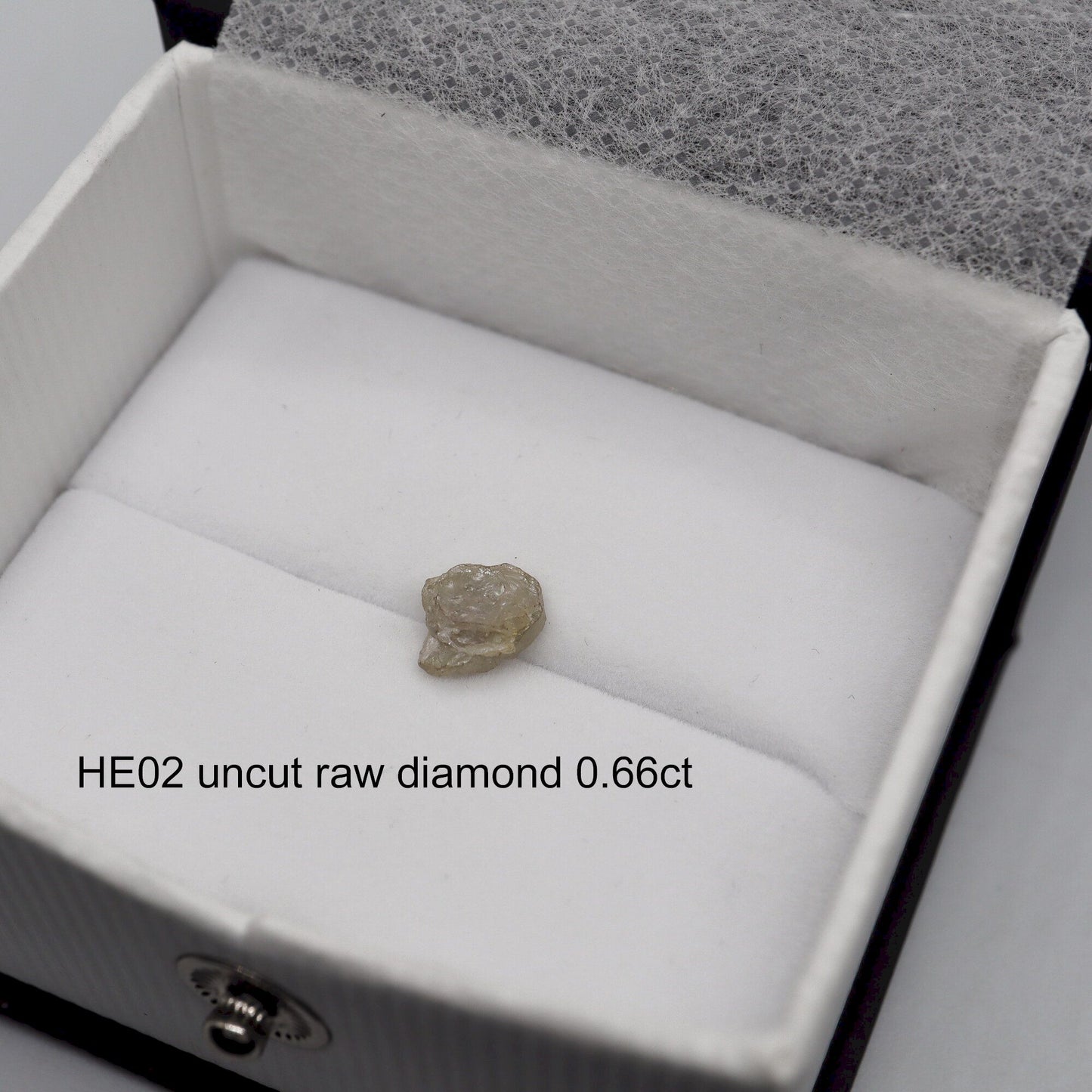 Uncut raw diamond solitaire ring, 0.66ct. (HE02)