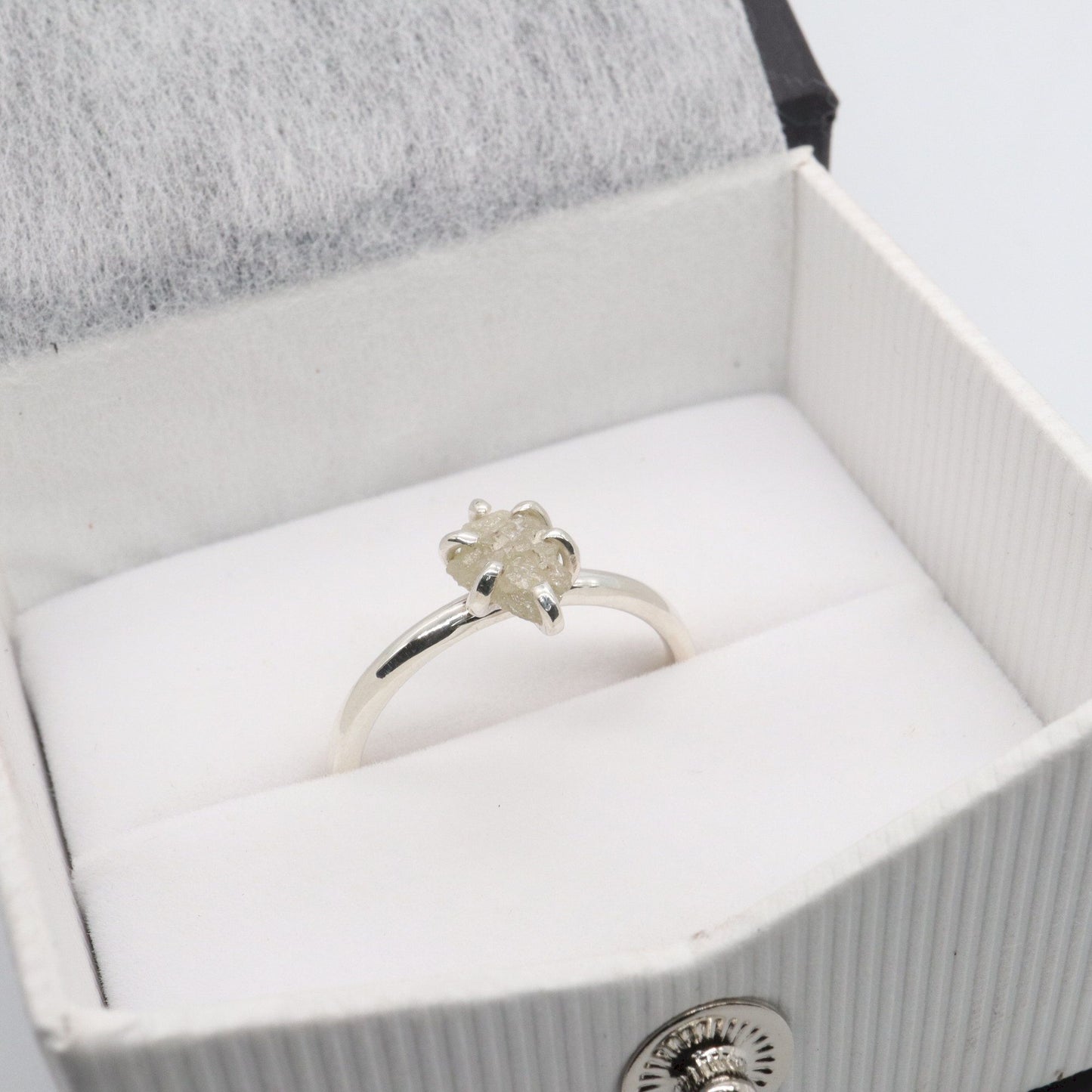 White uncut raw diamond solitaire rustic ring, 0.78ct.