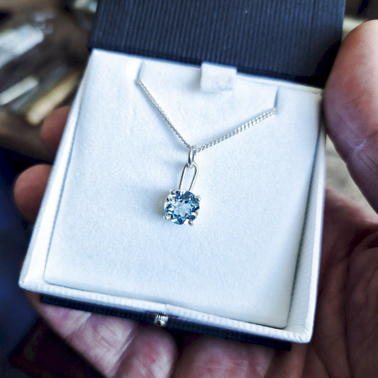 Sky blue large Topaz pendant design