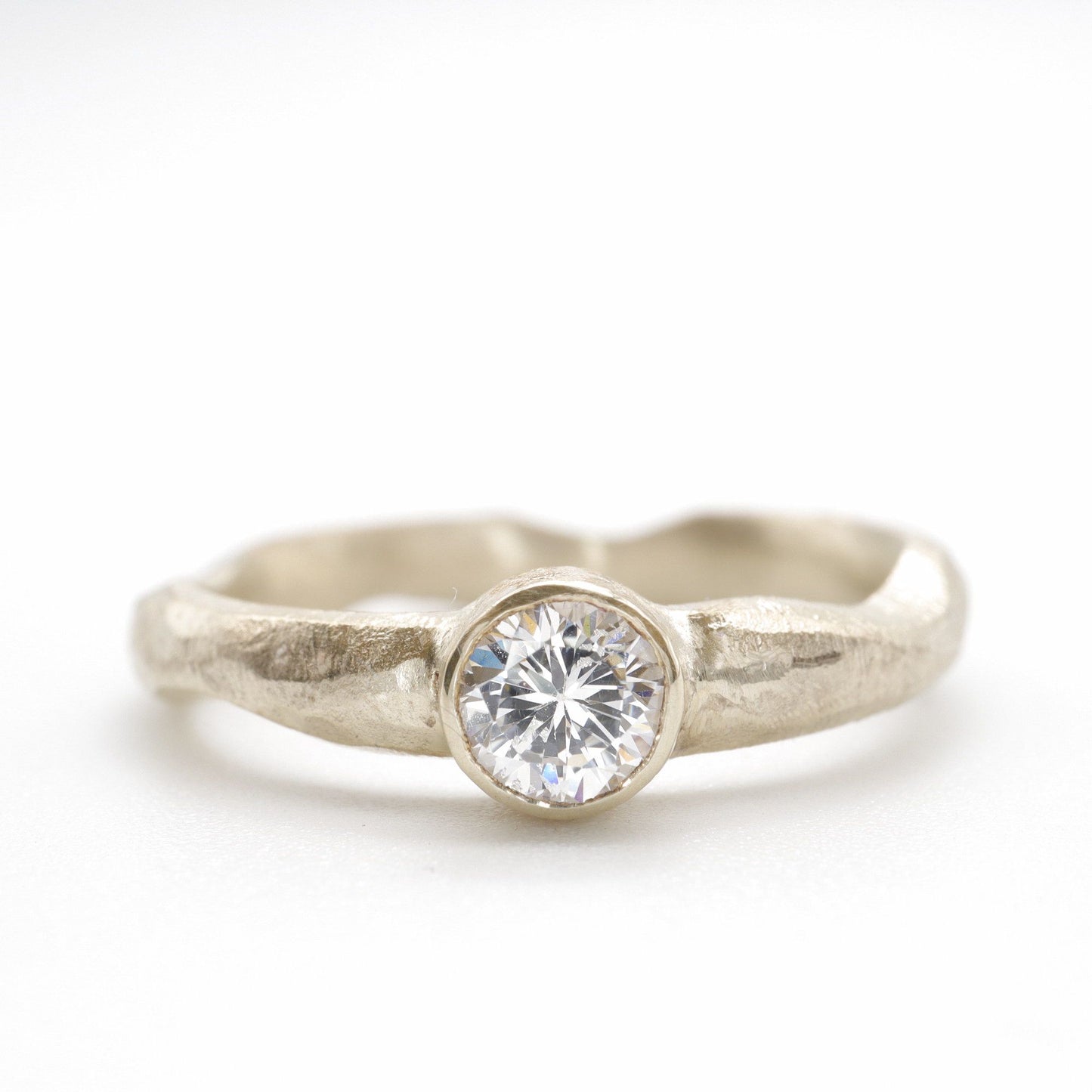 Beach Sand solitaire 0.33ct diamond 18ct yellow gold design ring.