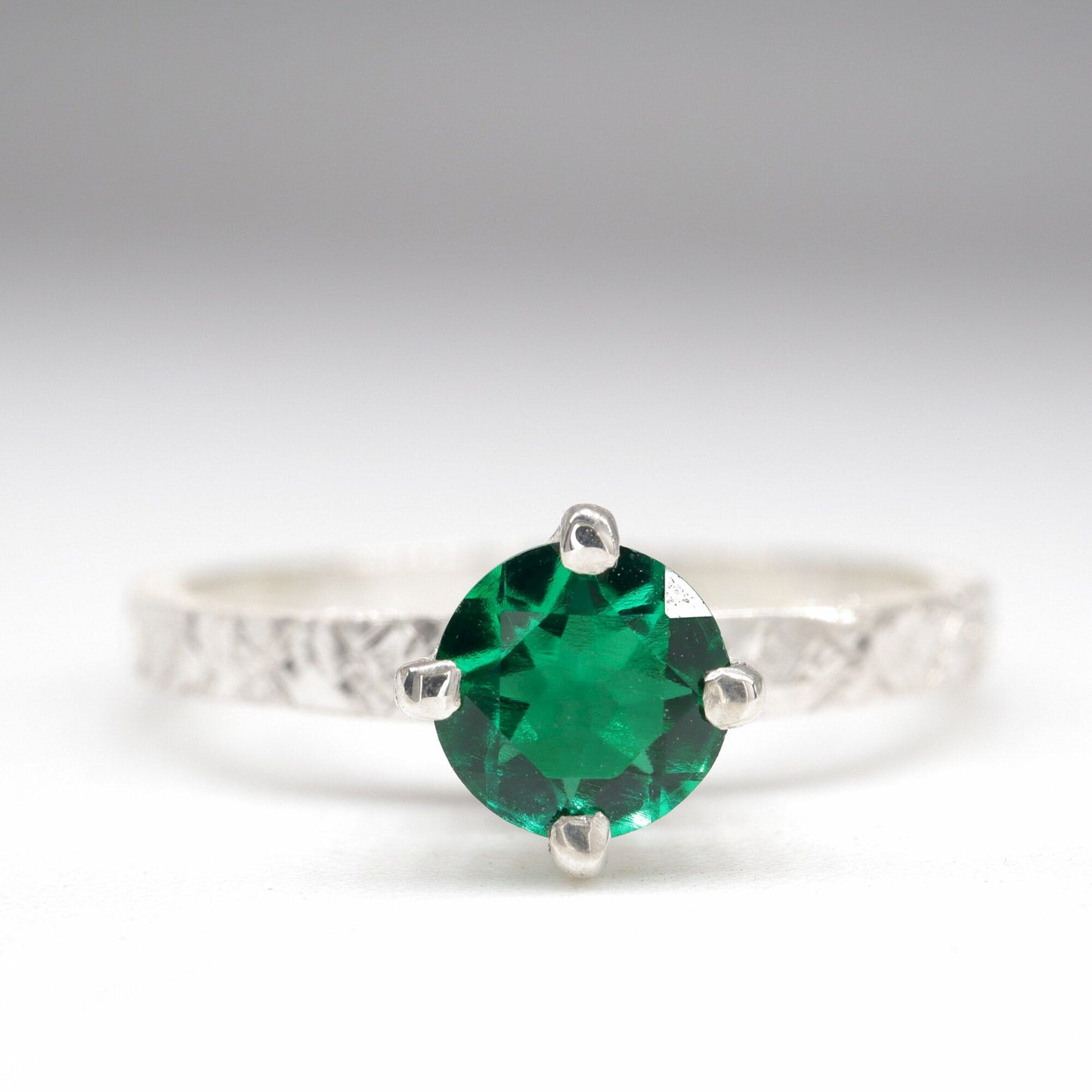 Emerald solitaire gold Kendal design ring