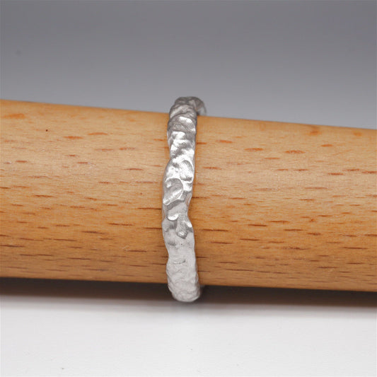 White gold narrow wedding ring - Lakeside design.