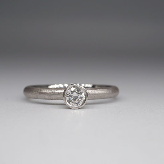 Solitaire larger diamond ring, Mountain Raindrop design