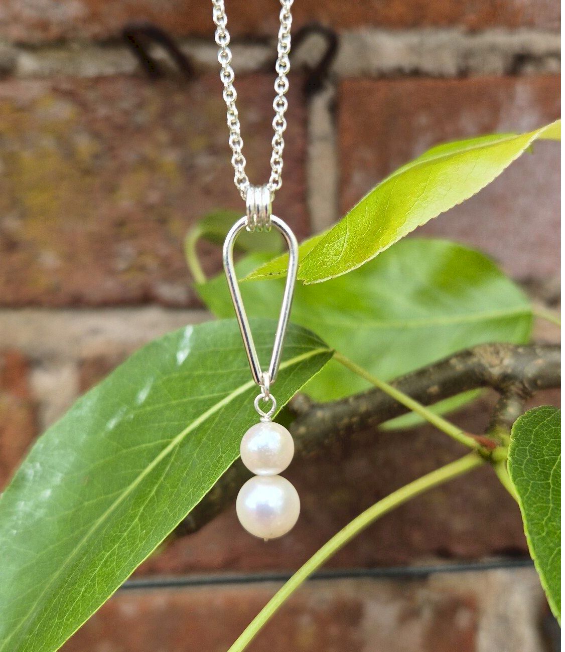 Small Water Tarn two pearl pendant.