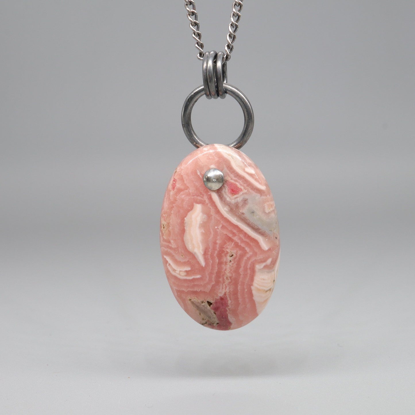 Pink Lace Agate oval pendant
