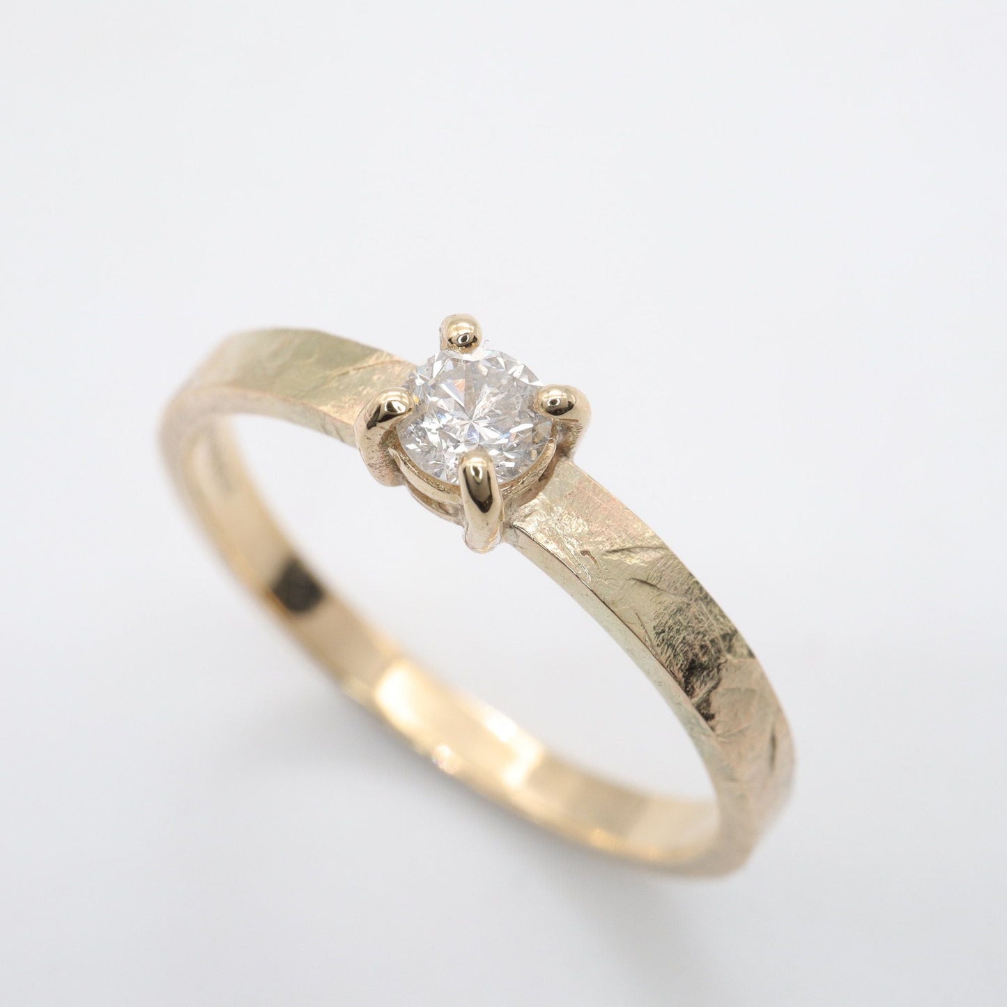 Diamond solitaire ring, Windermere design in yellow gold size N 1/2