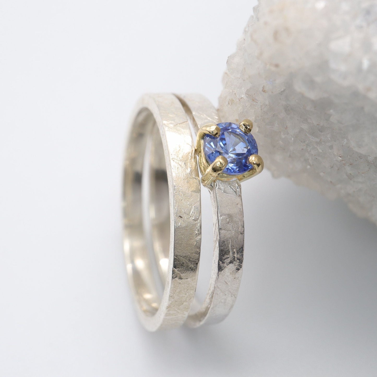 Sapphire gold wedding set, Windermere design in 2mm bands